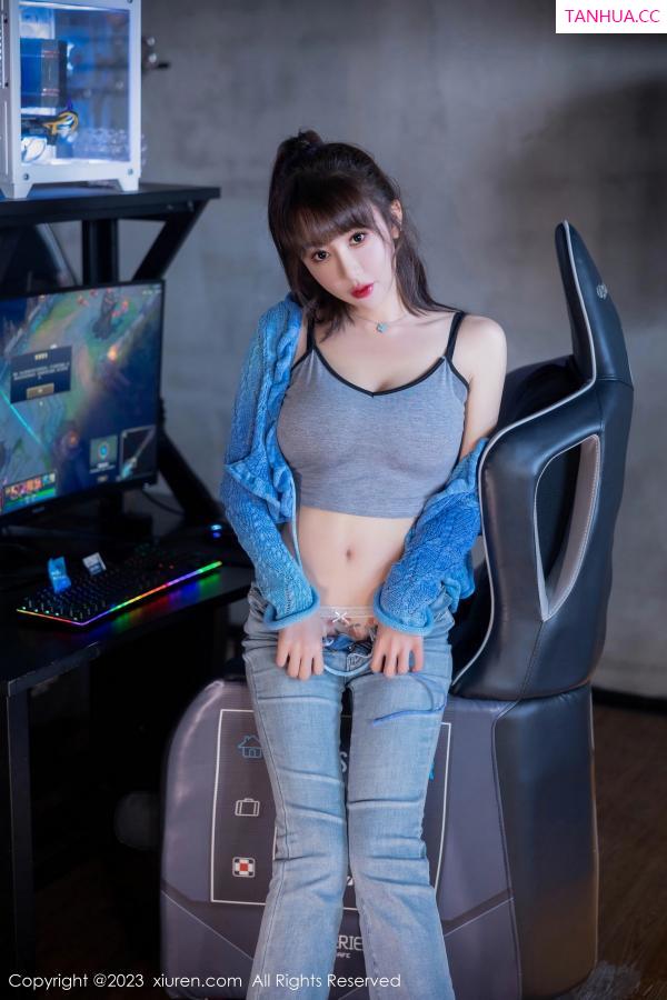   [XiuRen]高清写真图 2023.10.20 No.7540 白笑笑 牛仔裤美腿第12张图片